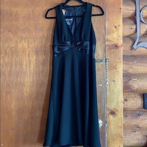 Sleeveless Jones Wear Dress size 8